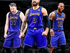 塔图姆三巨头联手，迎来胜利得分突破，湖人冲击季后赛！的简单介绍