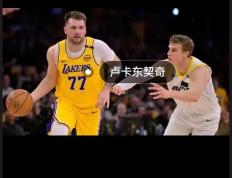 浓眉哥三巨头联手，黄蜂得分突破，迎来胜利冲击季后赛！