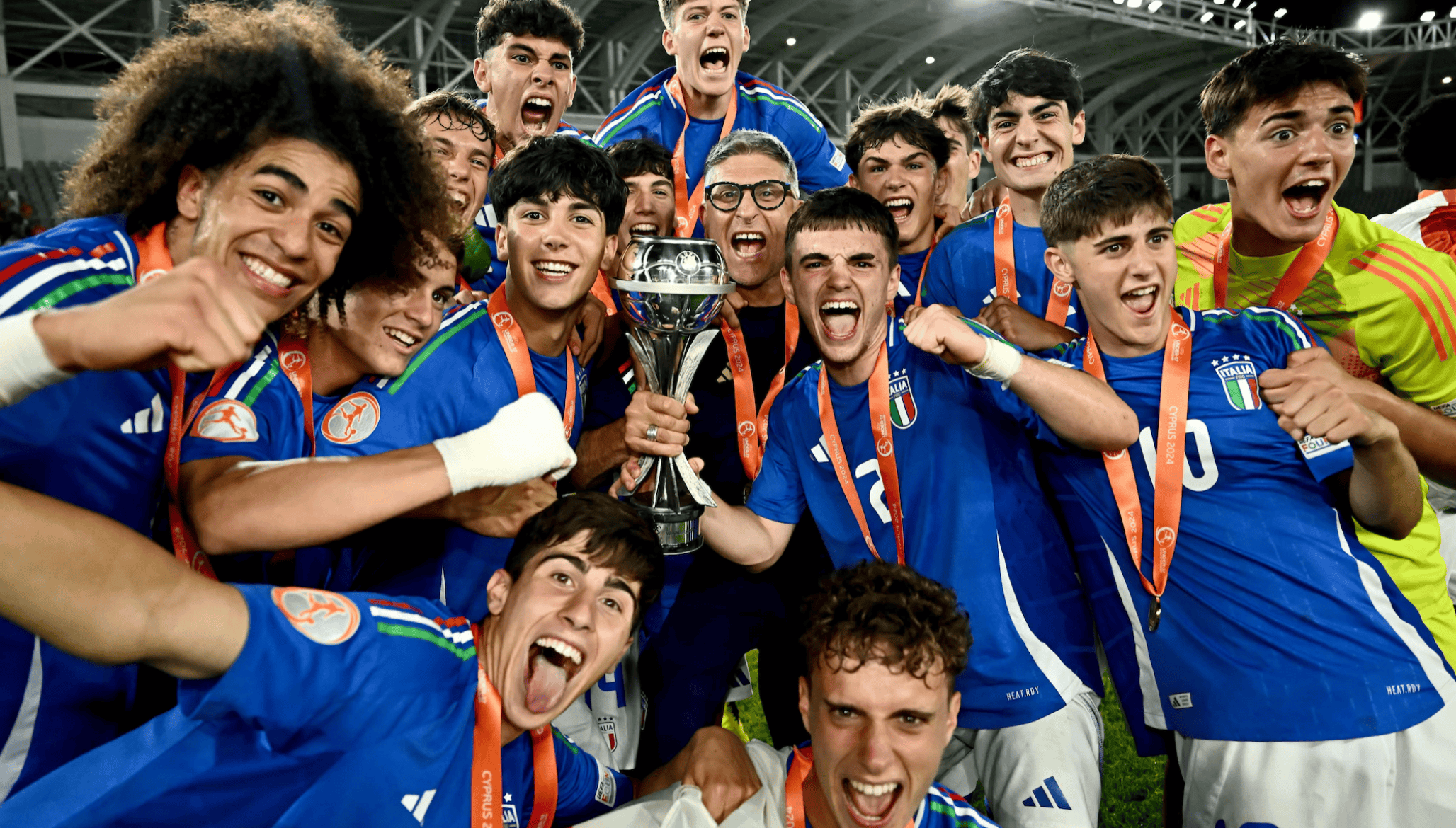 意大利大胜瑞典，欧洲杯强势晋级