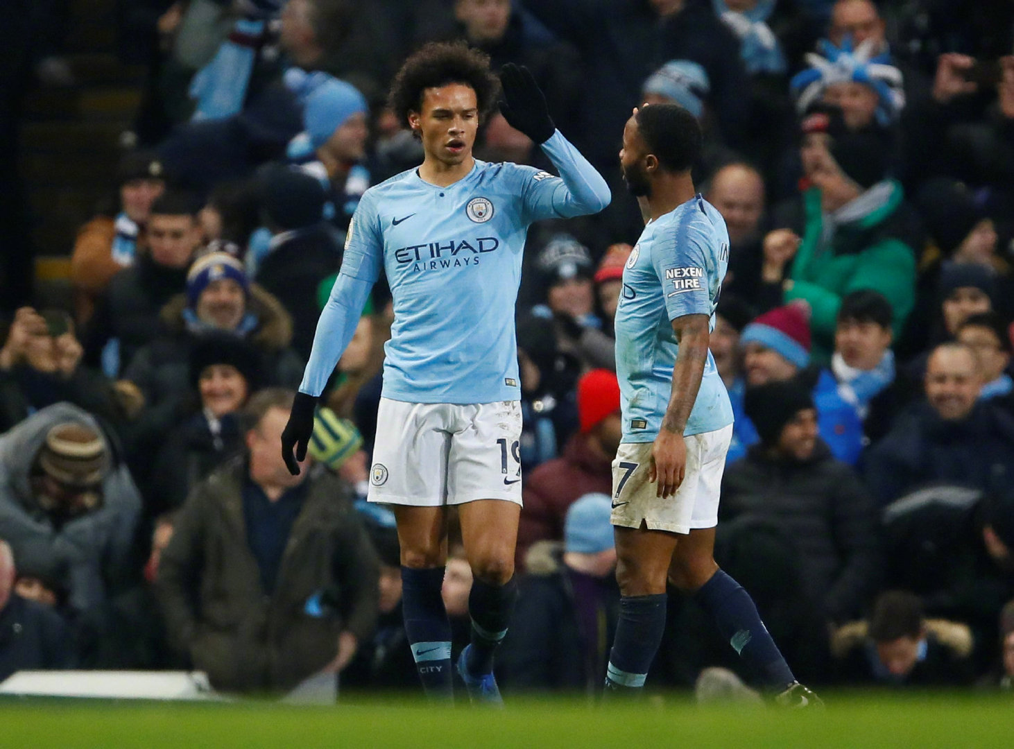 曼城抢镜尾擒红军，寻求脱胎换骨