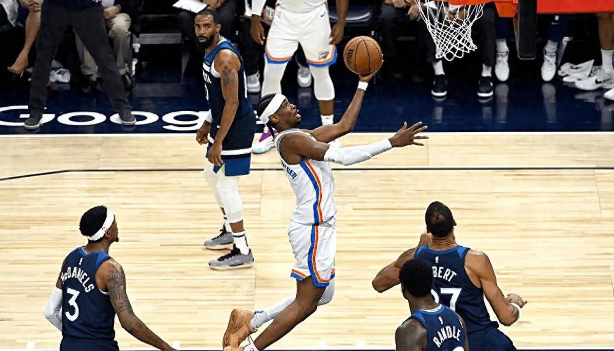 鹈鹕三巨头联手,老鹰得分突破,波尔津吉斯冲击季后赛!